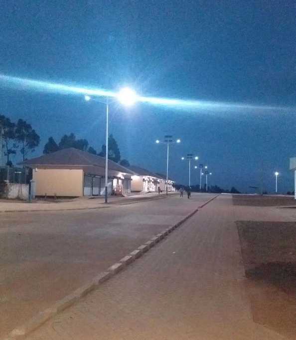 醴陵市非洲科特迪瓦太阳能路灯工程